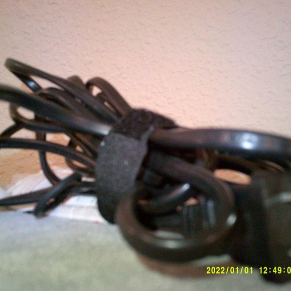 FHI Heat Platform Ceramic Flat Iron - Picture 6 of 7